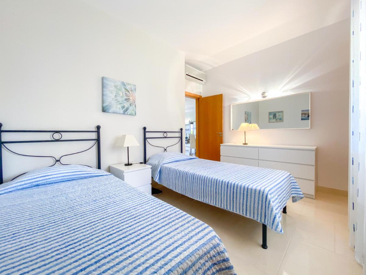 Spacious Modern Apartment With Swimming Pool #1905 Lagos Exterior foto